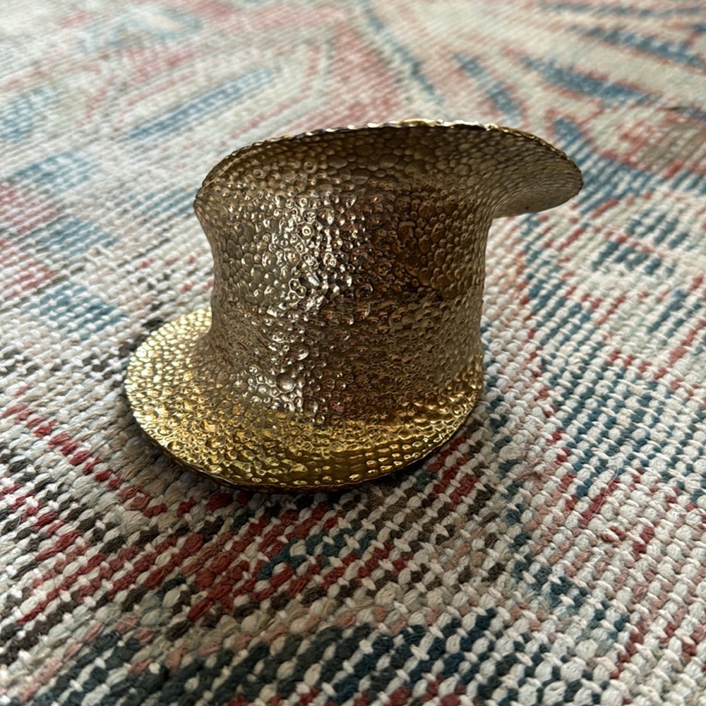 Gold bangle - Picture 3 of 4